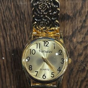 Gold Women's Quartz Watch